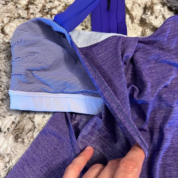 Lululemon Shirt Womens 6 Power Y Tank Top Purple Built in Bra Racerback Activewe - Picture 8 of 11